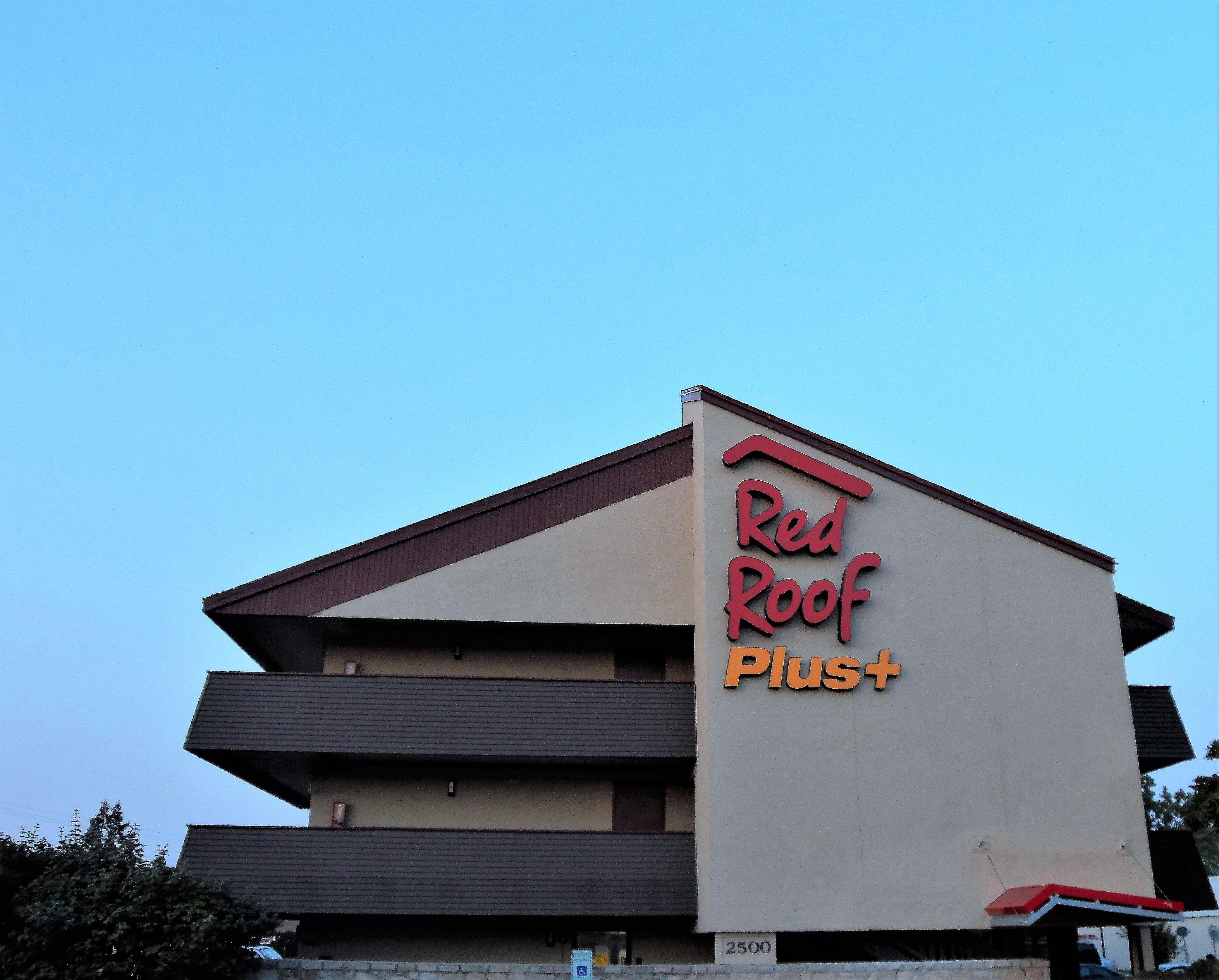 Red Roof Plus Chicago - Hoffman Estates Ngoại thất bức ảnh